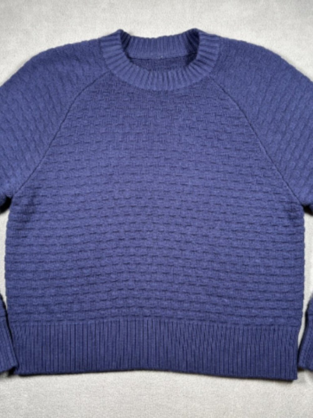 Lululemon Texture Play Crew Sweater Women's XS/S Cropped Night Sea Blue